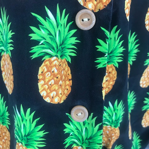 MAGGY L/ graphic buttondown - Picture 4 of 4